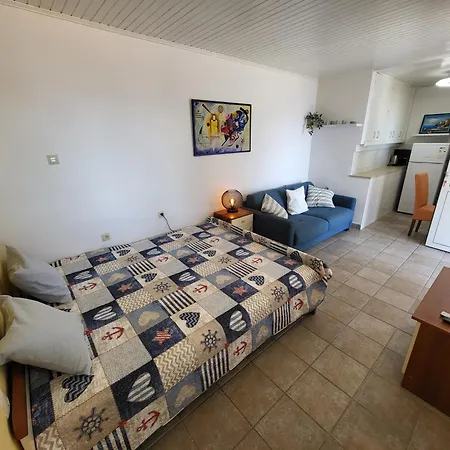 Blue With Whirlpool, Bbq And Wifi