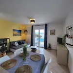 Villa Blue With Bbq, Wifi And Stunning View *