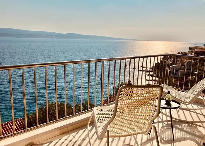 Vila Blue With Bbq, Wifi And Stunning View Celina