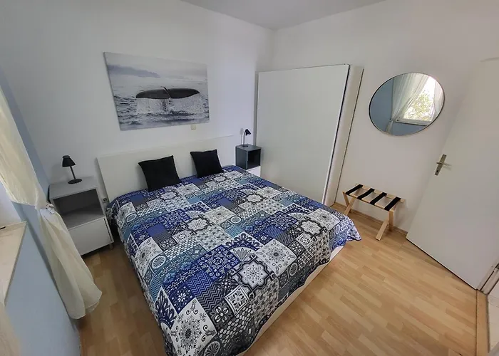 Blue With Bbq, Wifi And Stunning View * Celina